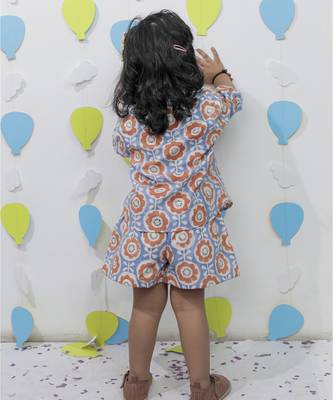 Multicolor cotton floral printed shirt and pant for girls 5