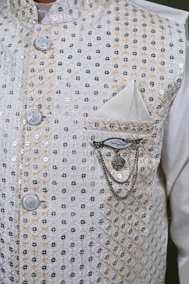 Boys cotton silk embroidered sequined kurta pyjama and waistcoat set - white 5