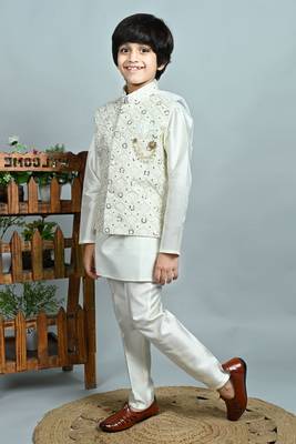 Boys cotton silk dori embroidered sequins kurta pyjama with waistcoat set - white 3