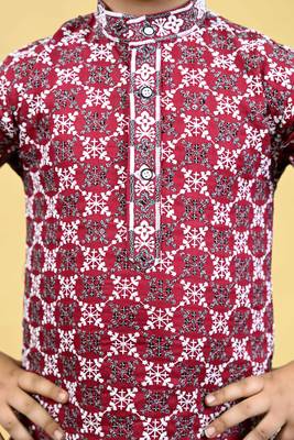 Boys viscose rayon embroidered sequinned kurta pyjama set - maroon 5