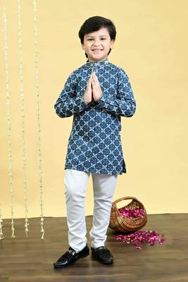Boys viscose rayon embroidered sequinned kurta pyjama set - royal blue 1