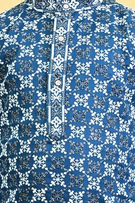 Boys viscose rayon embroidered sequinned kurta pyjama set - royal blue 5