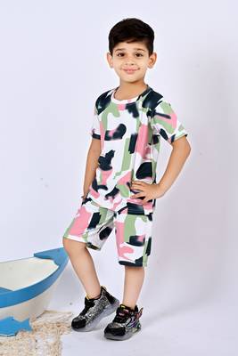 green pink cotton knitted abstract printed half sleeves t shirt and shorts set for boys 3
