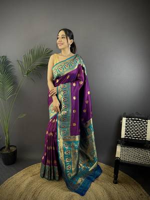 violet silk blend butti zari weaving constrast pallu banarasi saree 1
