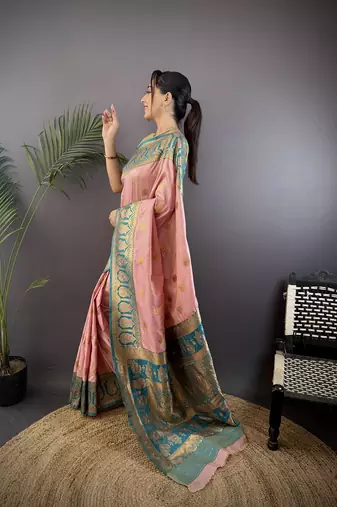 baby pink silk blend butti zari weaving constrast pallu banarasi saree