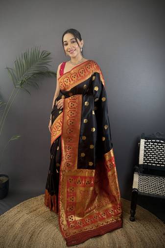 black silk blend butti zari weaving constrast pallu banarasi saree