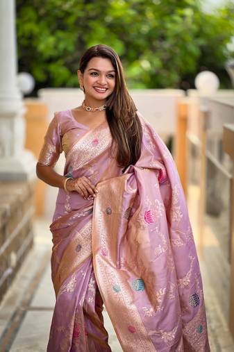 Lovender Floral Banarasi silk blend Woven Saree With Matching Blouse
