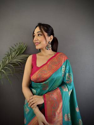 teal silk blend peacock pattern zari weaving contrast border banarasi saree 3