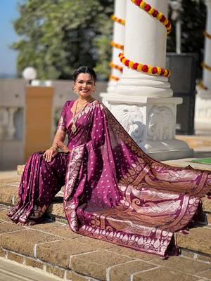 Wine Ombre Banarasi silk blend Woven Saree With Matching Blouse 3