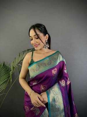plum silk blend peacock pattern zari weaving contrast border banarasi saree 3