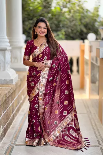Maroon Floral Dolla silk blend Tassels Saree With Matching Blouse