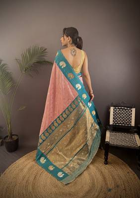 light pink silk blend butti zari weaving contrast weaving border banarasi saree 4