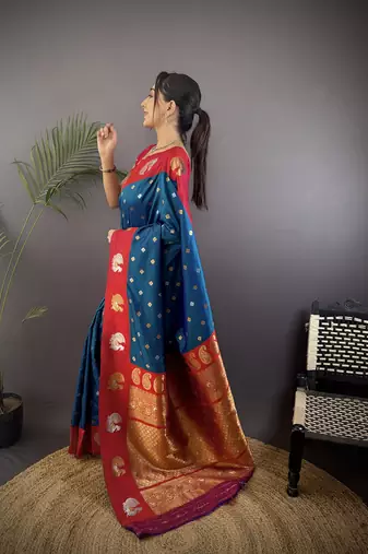 royal blue silk blend butti zari weaving contrast weaving border banarasi saree