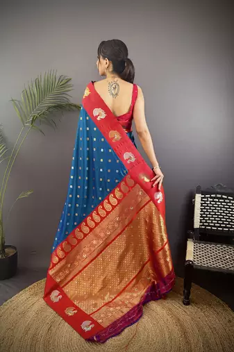 royal blue silk blend butti zari weaving contrast weaving border banarasi saree