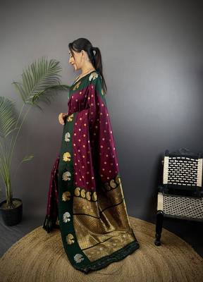 maroon silk blend butti zari weaving contrast weaving border banarasi saree 2