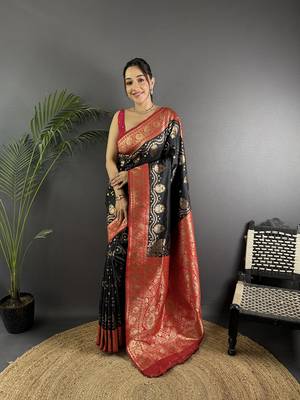 black silk blend butti zari weaving contrast weaving border banarasi saree 1