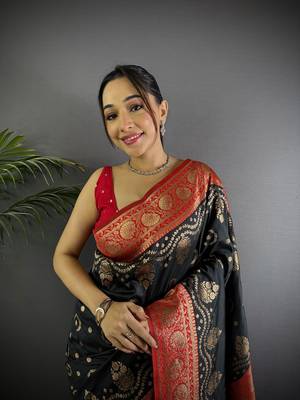 black silk blend butti zari weaving contrast weaving border banarasi saree 3