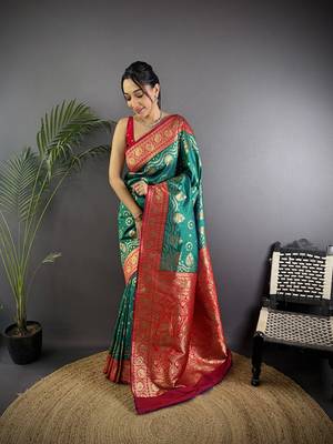 rama green silk blend butti zari weaving contrast weaving border banarasi saree 1
