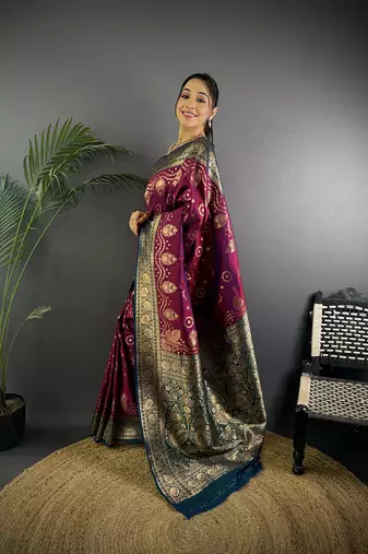 wine silk blend butti zari weaving contrast weaving border banarasi saree