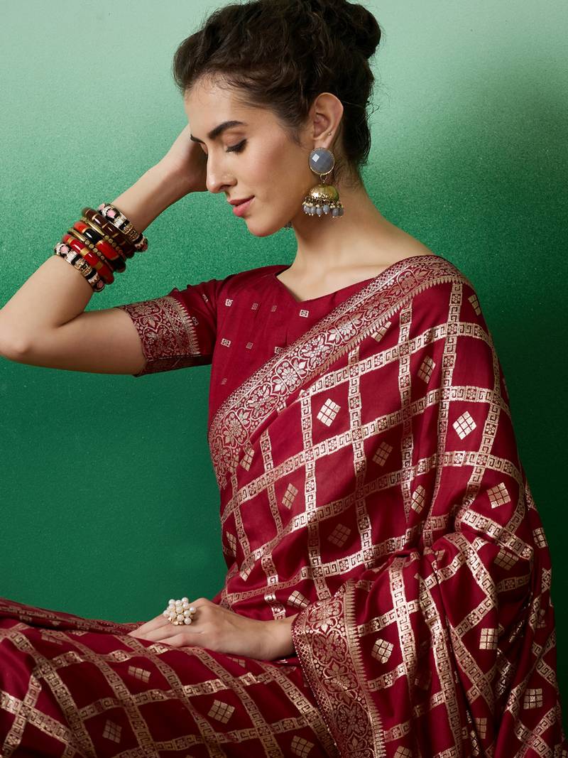 maroon Banarasi Dola Cotton Saree with Blouse