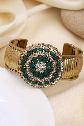 Green color american diamond bracelet with leaf inspired stone setting