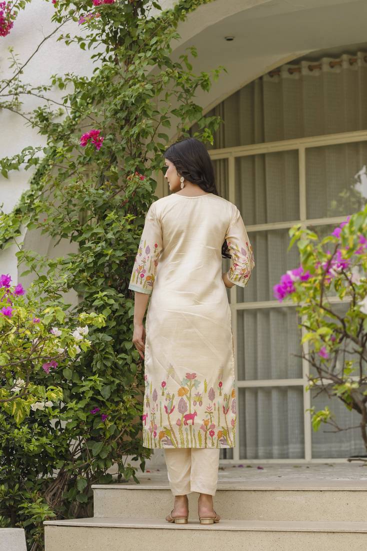 Women's Beautiful Viscose Assam Silk Embroidered Straight Kurta with Pant And Dupatta Set