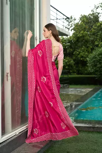 Silk blend pink floral zari cut-work  border sarees