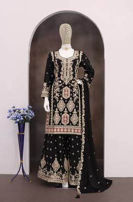Black embroidered chinon palazzo salwar suit 3