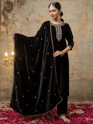 Black color velvet fabric designer embroidery work beautiful partywear suit 4