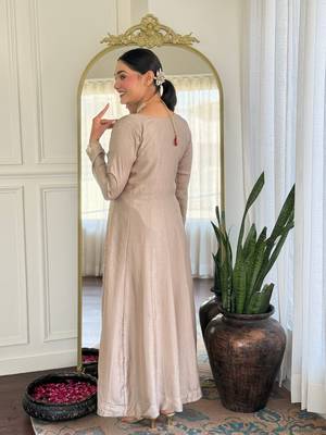 Chiku color vichitra silk embroidery readymade partywear kurta set 2