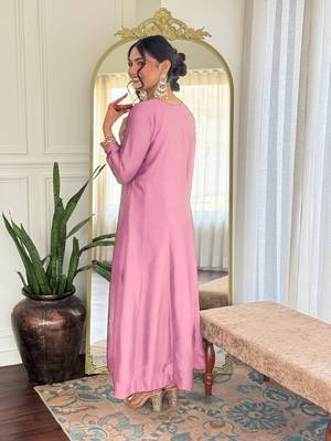 Pink color vichitra silk embroidery readymade partywear kurta set 2