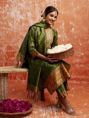 Mahendi color cotton silk blend  fabric readymade kurta set with designer embroidery work 3
