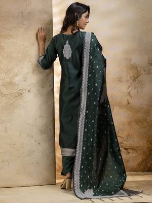 Green color cotton blend weaving jacquard ceremonial readymade suit 2