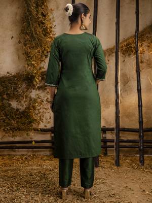 Green color silk blend embroidery ceremonial readymade suit 2