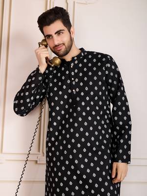 Black smart and stylish printed cotton fabric kurta pajama for mens 3