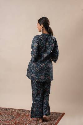 Black printed cotton flared top 1