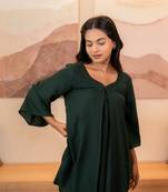 Green sweetheart neck with flared sleeve top