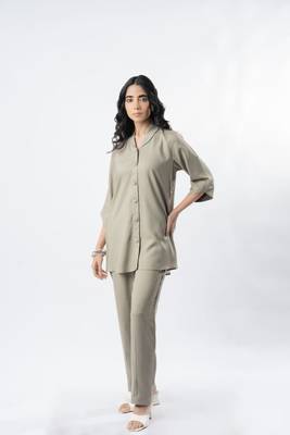Light mocha shawl collar shirt with curved sleeves 1