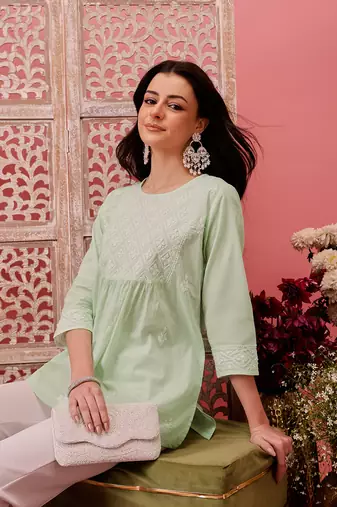 Hand embroidered green cotton lucknowi chikankari short kurti