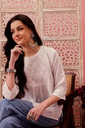 Hand embroidered white cotton lucknowi chikankari short kurti