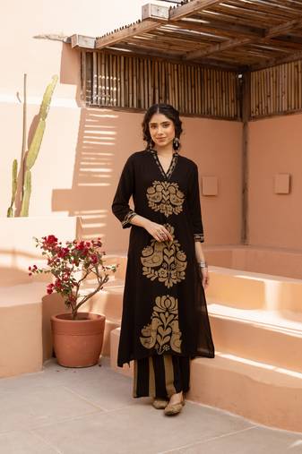 Bakul pitch printed kurta pant set