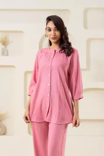 Pink pleated solid top