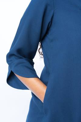Sapphire shawl collar shirtt with curved sleeves 3