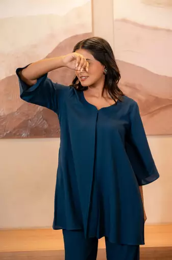 Sapphire box pleated flared sleeve top