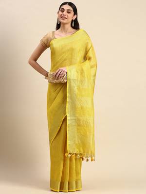 Golden tissue linen saree with unstitched blouse piece 1