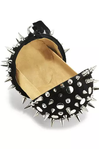 Black hand bag with semi suede velvet base