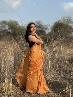 Orange kota silk blend saree with unstitched blouse piece 3