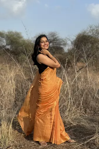 Orange kota silk blend saree with unstitched blouse piece