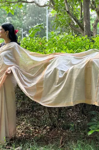 Ivory kota silk blend saree with unstitched blouse piece