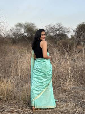 Blue kota silk blend saree with unstitched blouse piece 2